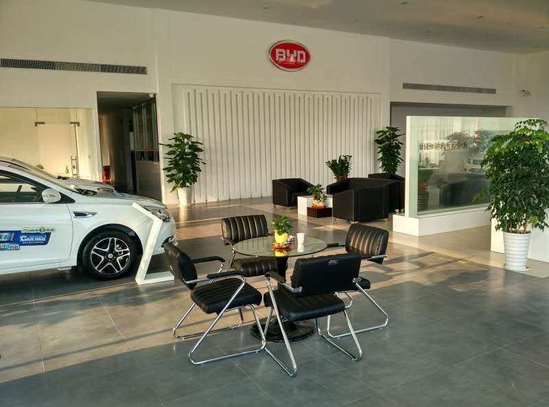 autohomedealer__wKgH2FYl8UGAZbSCAAC_3FvEoEY878.jpg