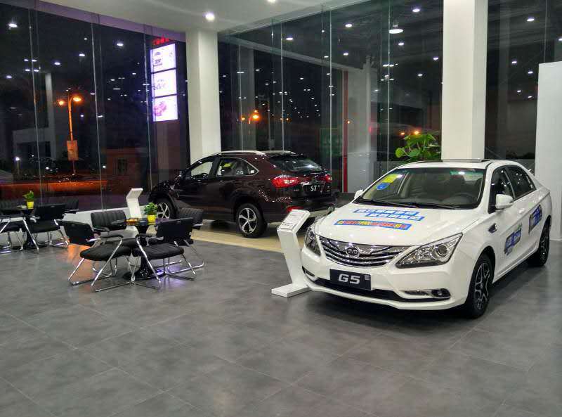 autohomedealer__wKgH51Yl8TiAf9saAAC5dRf5WbQ009.jpg